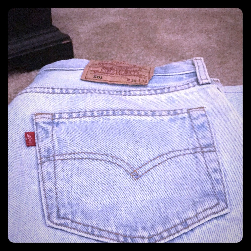 Vintage Men’s Levi’s 501 jeans